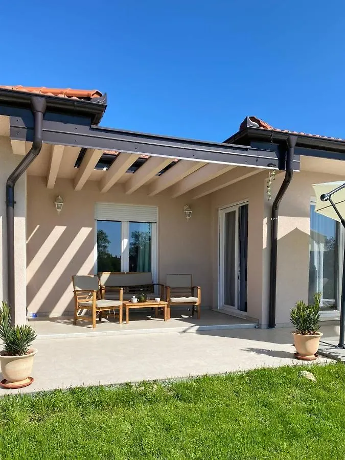 Vikendica Family House - Art Villa Presika - Labin Old Town Croatia